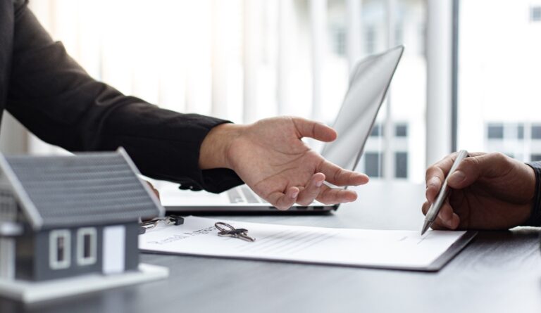 Tableur avec formules affichant le prix de marché, le rendement locatif et la valeur du bail en cours
