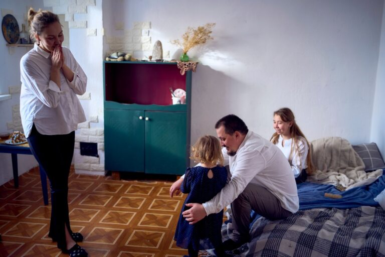 Une maison des parents en EHPAD occupée par ses enfants