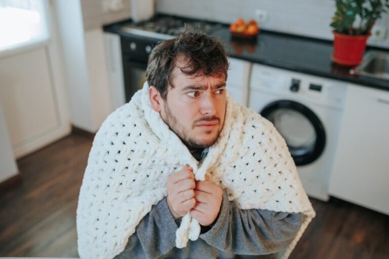 Un locataire qui ne chauffe pas la maison tout en ayant froid